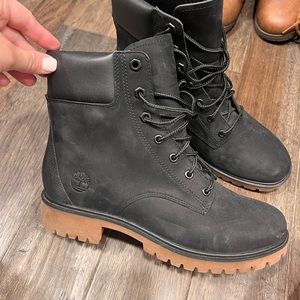Size 7 timberland boots